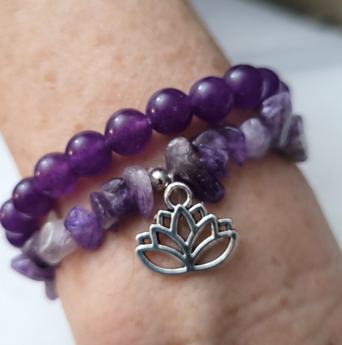 Amethyst Bracelet Natural Gemstone Chips with Lotus Charm