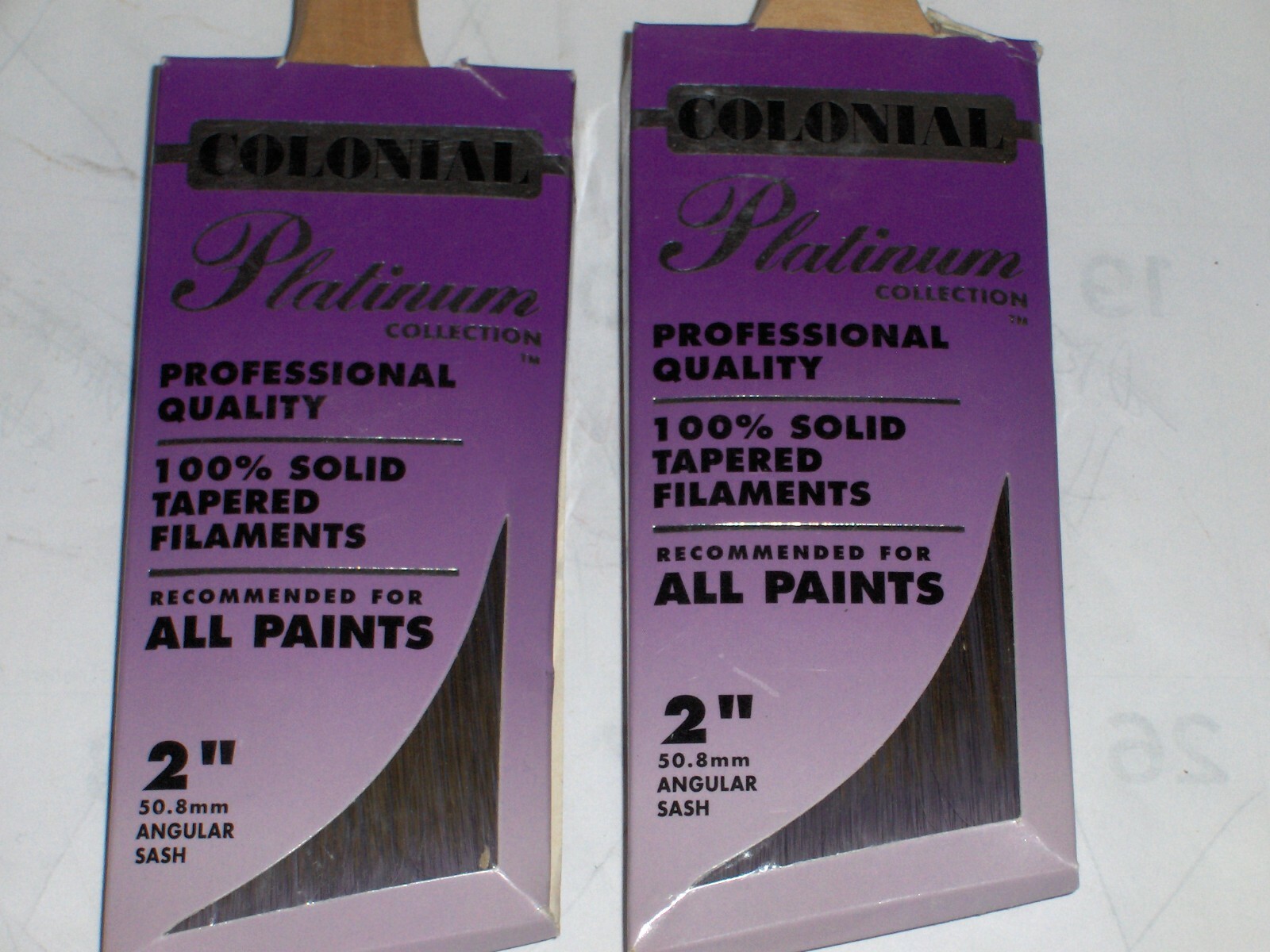 Assorted sizes of paint brushes
