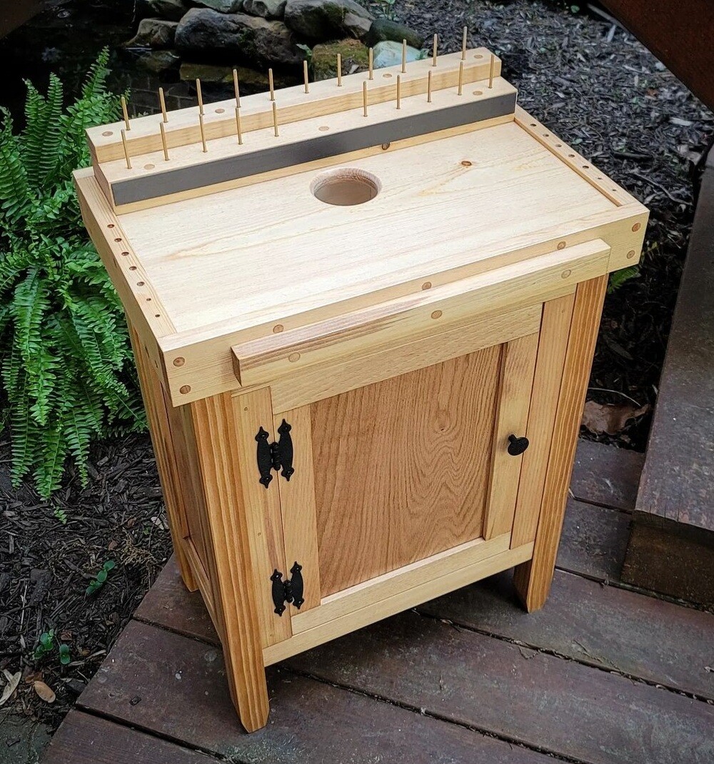 PORTABLE FLY TYING TABLE benches desks TROUT bass Fly Fishing flies musky popper