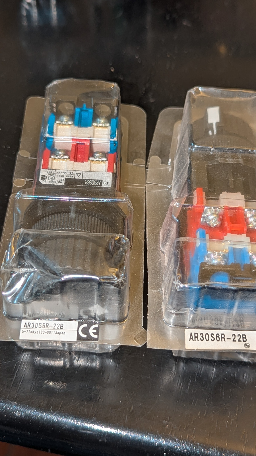 (1) Fuji Pushbutton Switch AR30S6R22B NIB