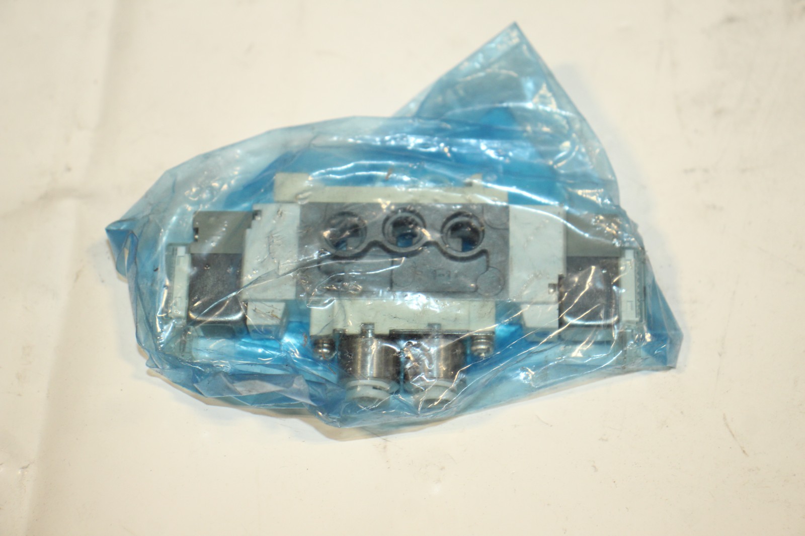 SMC Solenoid Air Control Valve SY5260-5MOZ-C6