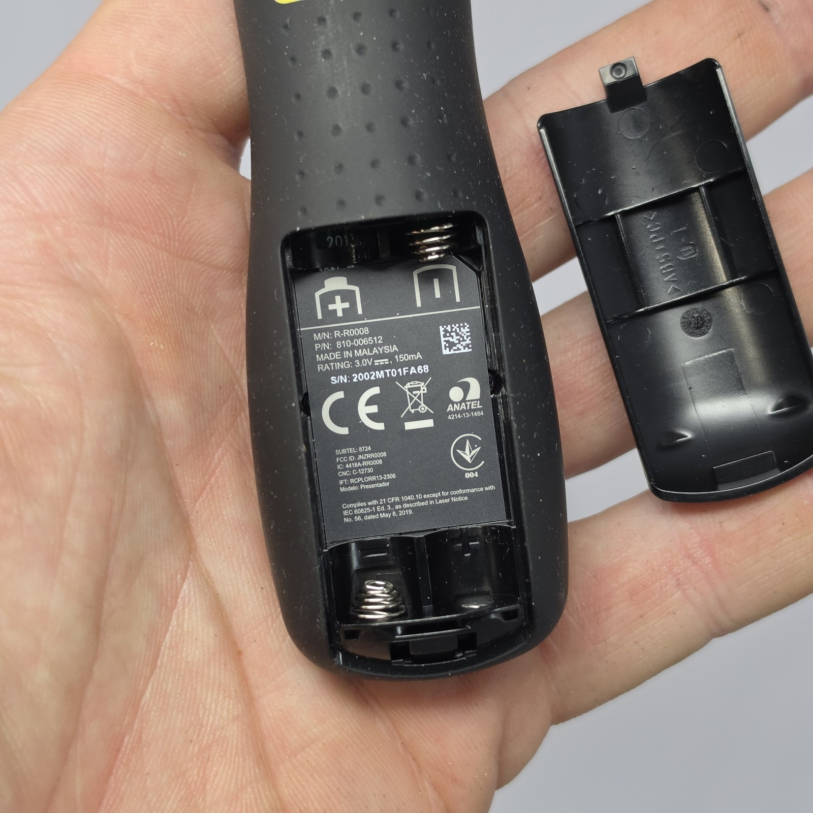 Logitech Laser Presentation Laser Pointer Remote R-R0008 - No Dongle