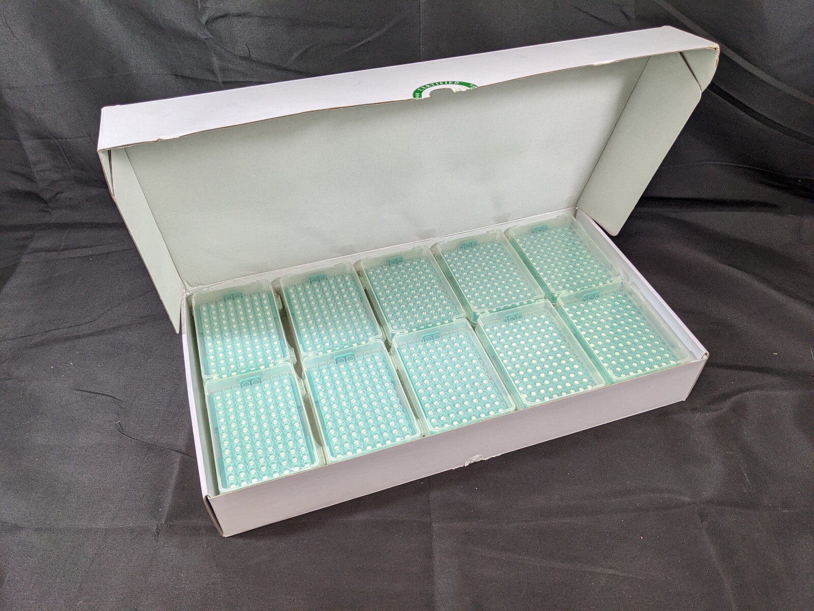 AZER SCIENTIFIC 200μL ExacTip-L Filter LR Sterile Pipette Tips ES80355 (960/Box)