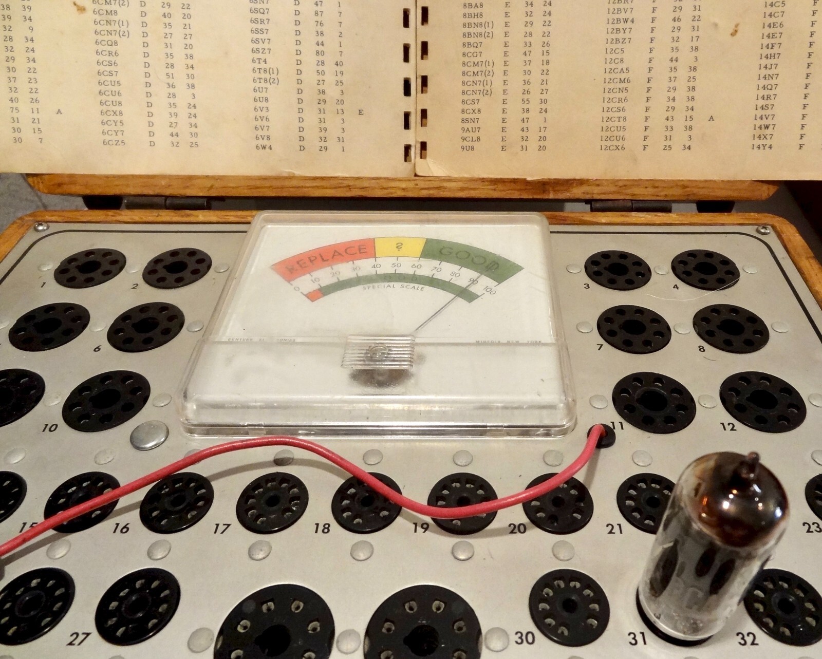Vintage RCA 6CL6 Vacuum Tube, FC1 Tested, Very Strong