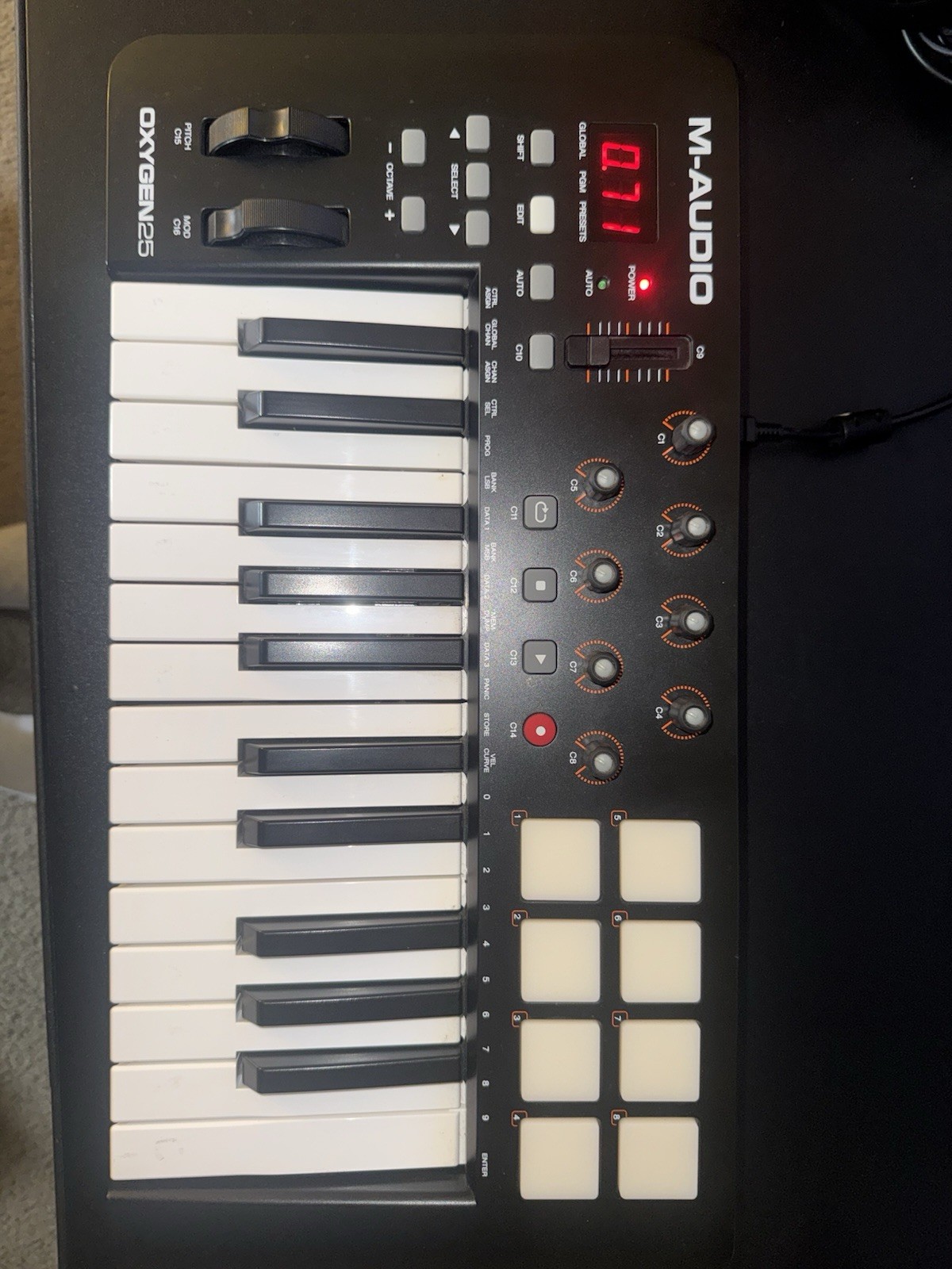 M-Audio OXYGEN25 MK IV USB MIDI Performance Keyboard Controller
