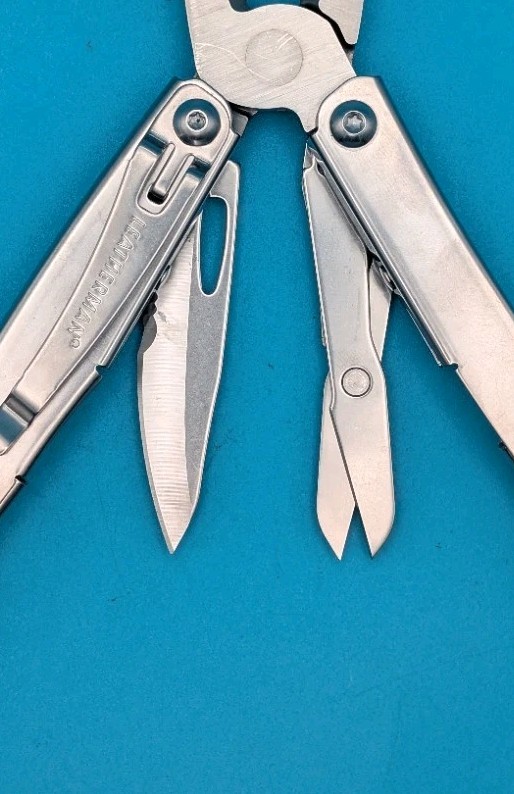 LEATHERMAN WINGMAN MULTI-TOOL! FAST SHIPPING!