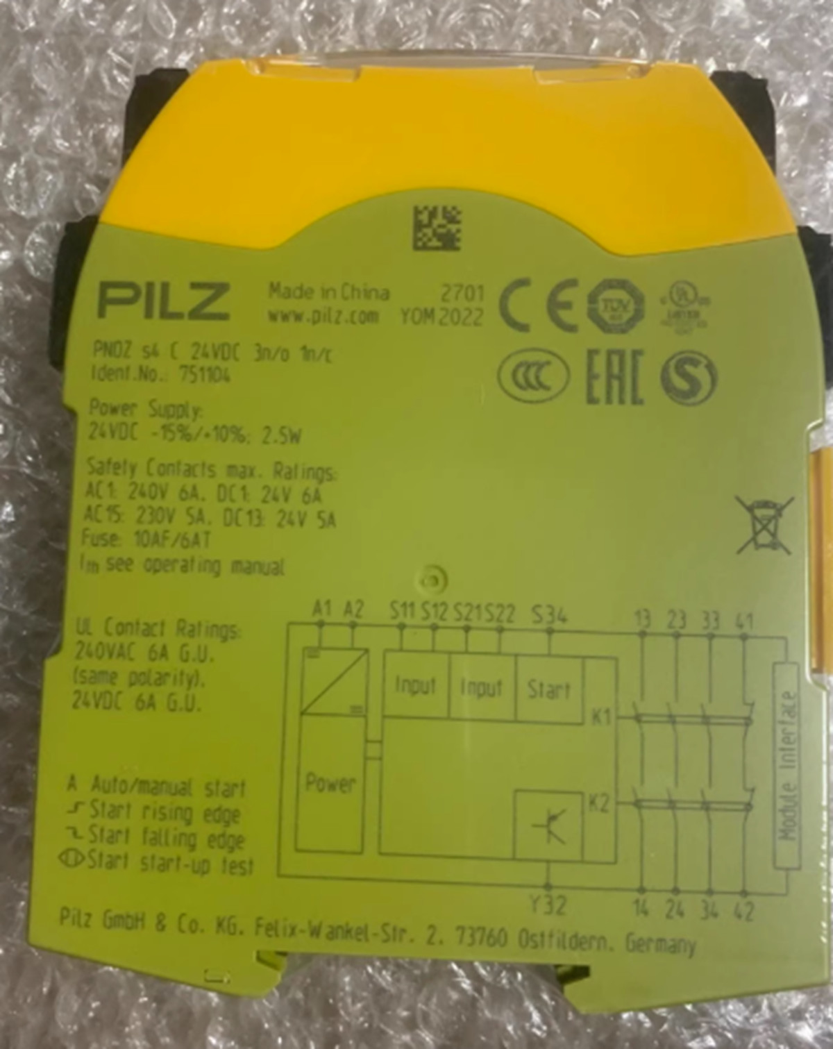 NEW Pilz 751104 PNOZ s4 C 24VDC 3 n/o 1 n/c Stop Safety Relay (751104)