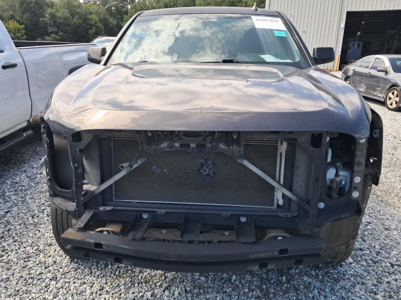 YUKON 2015 Glove Box 4781736