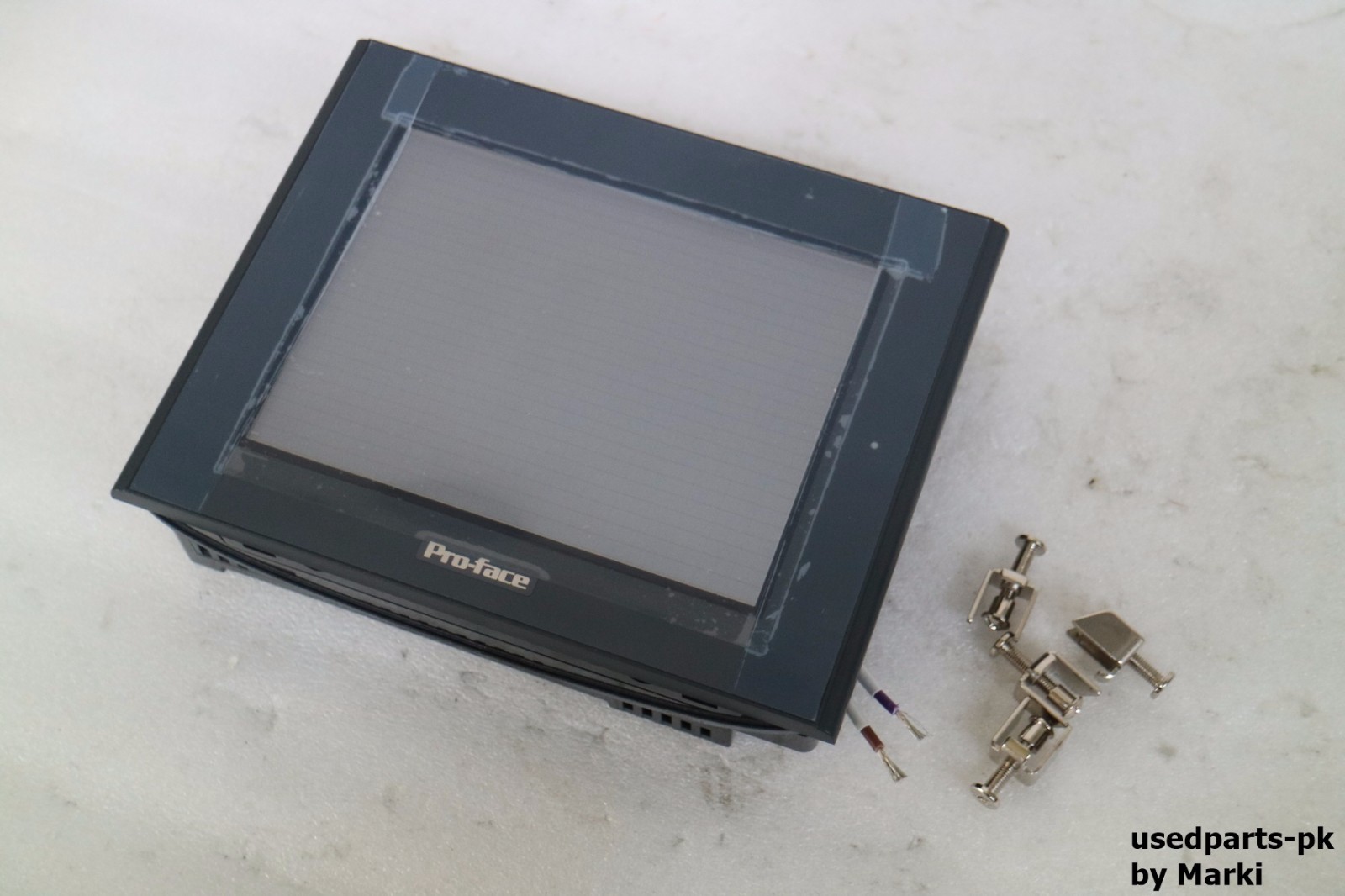 PRO-FACE GP2400-TC41-24V 2880061 TOUCH SCREEN HMI GRAPHIC PANEL / PROFACE