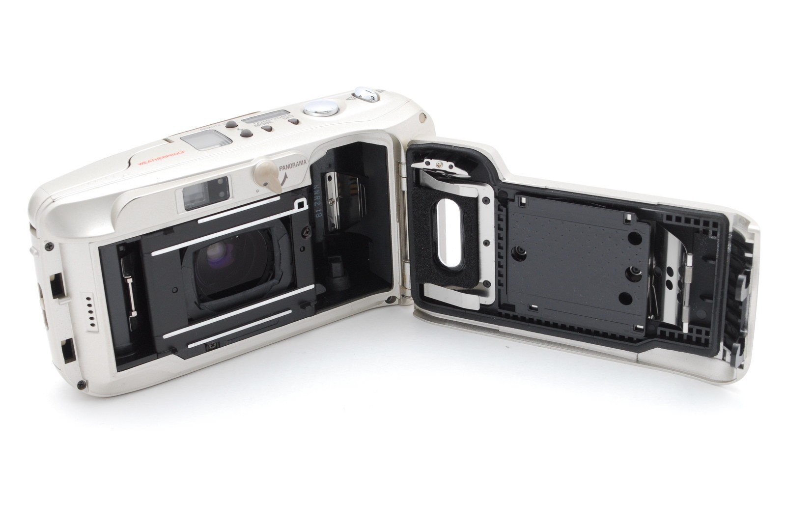 [NEAR MINT] Olympus μ mju Zoom 70 Deluxe Point & Shoot Film Camera From JAPAN