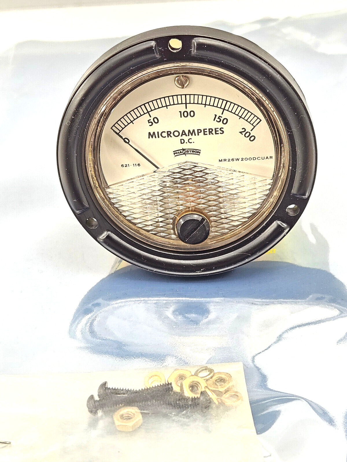 6625-00-684-2821 Voltmeter 621 - with hardware screws