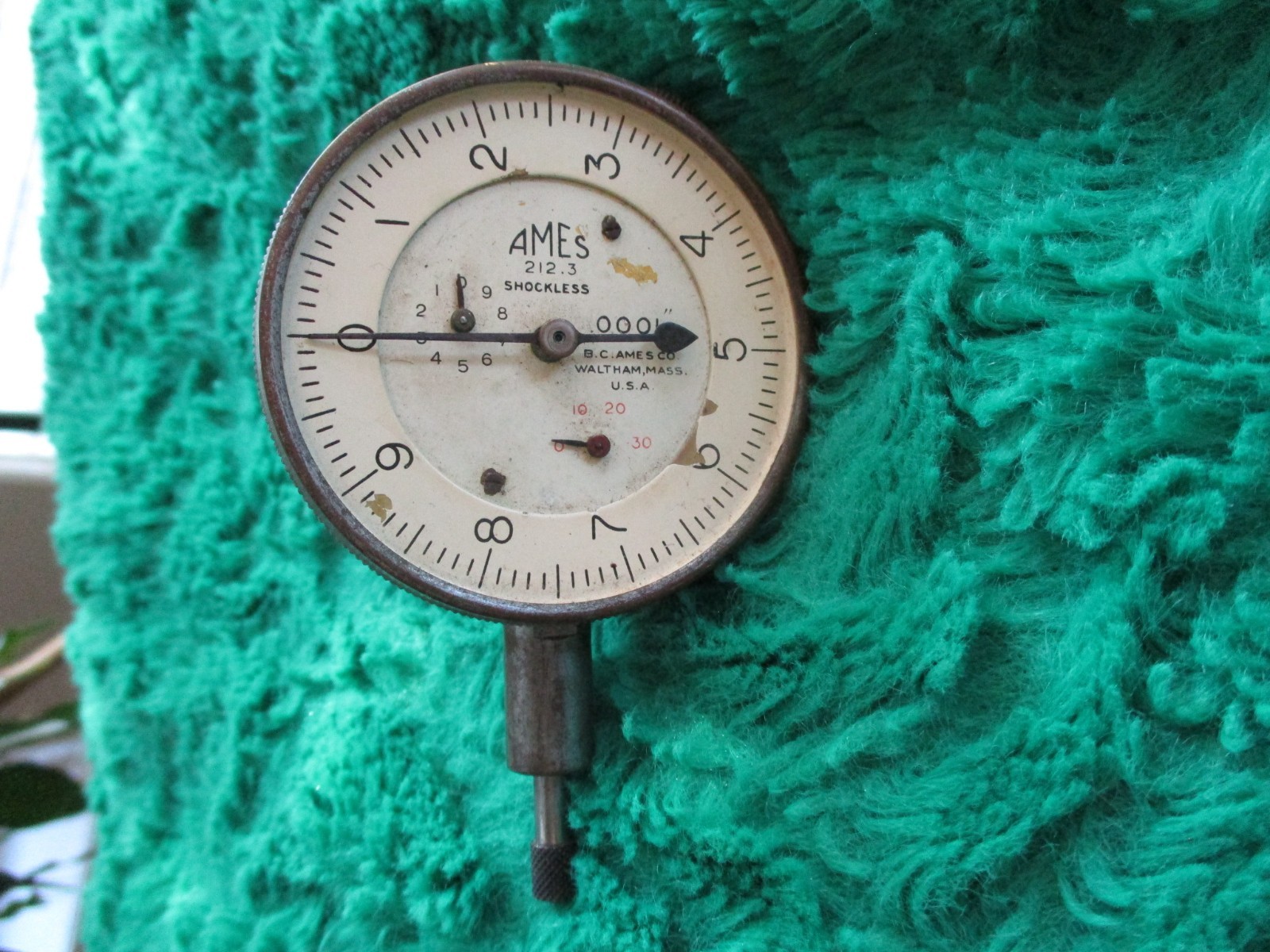 Ames 212.3 Shockless Mechanical Dial Indicator 0.0001"  Machinist Tool B.C. Ames