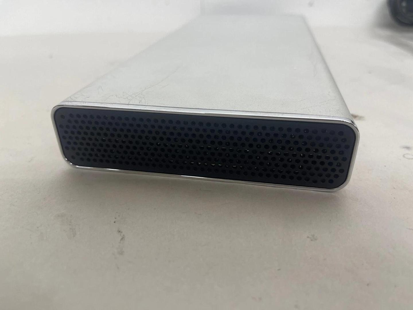 Polycom 2201-64752-001 RealPresence Group 300 - TESTED