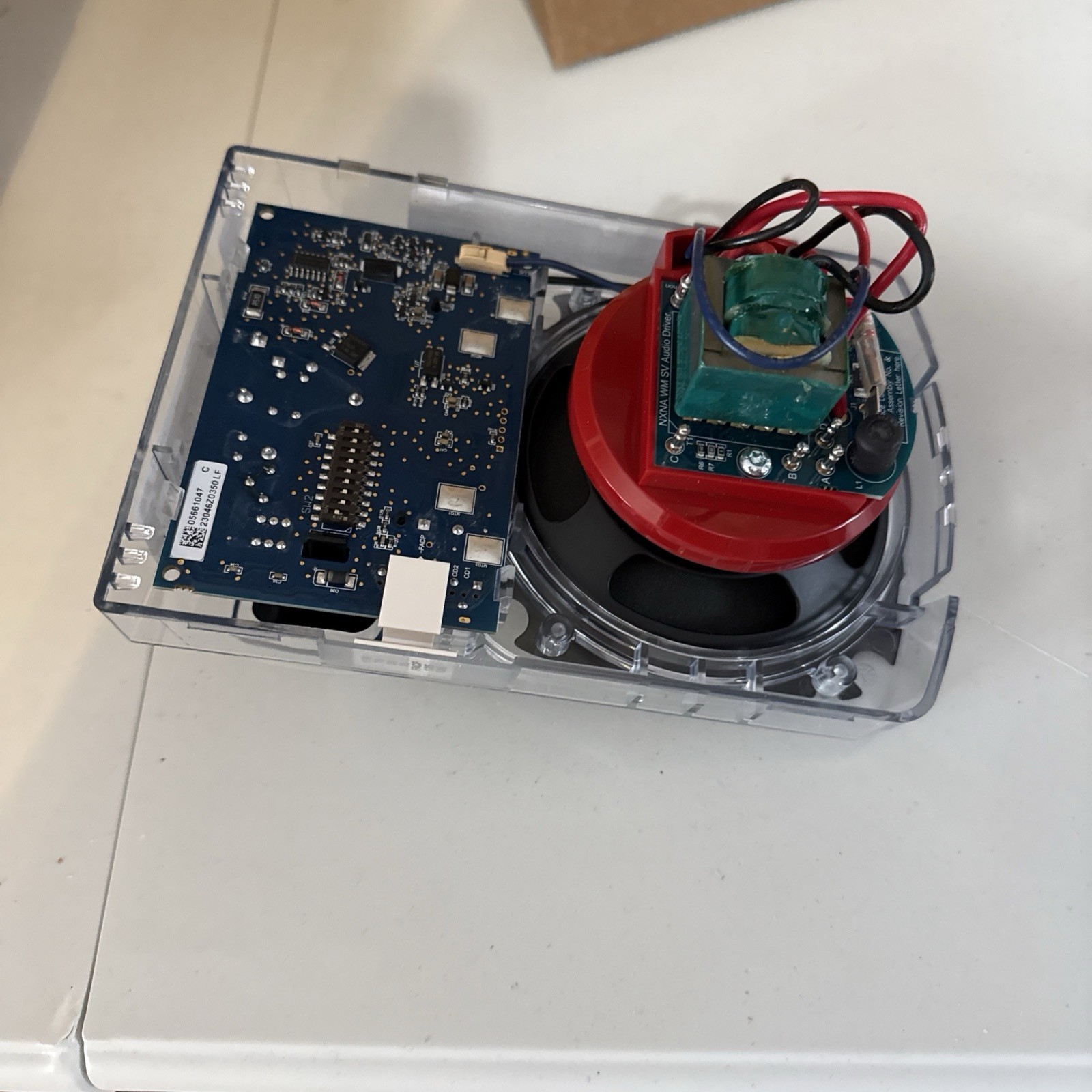 Simplex 49HFV-APPLW HIFI Speaker/Visual Wall Appliance