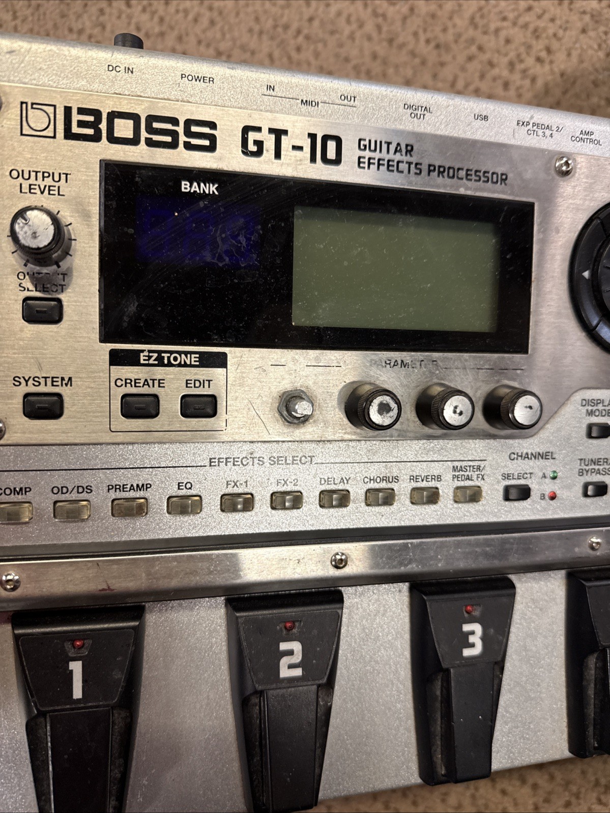 Boss GT-10 Guitar Multi Effects Processor Pedal Board w/Power Cord