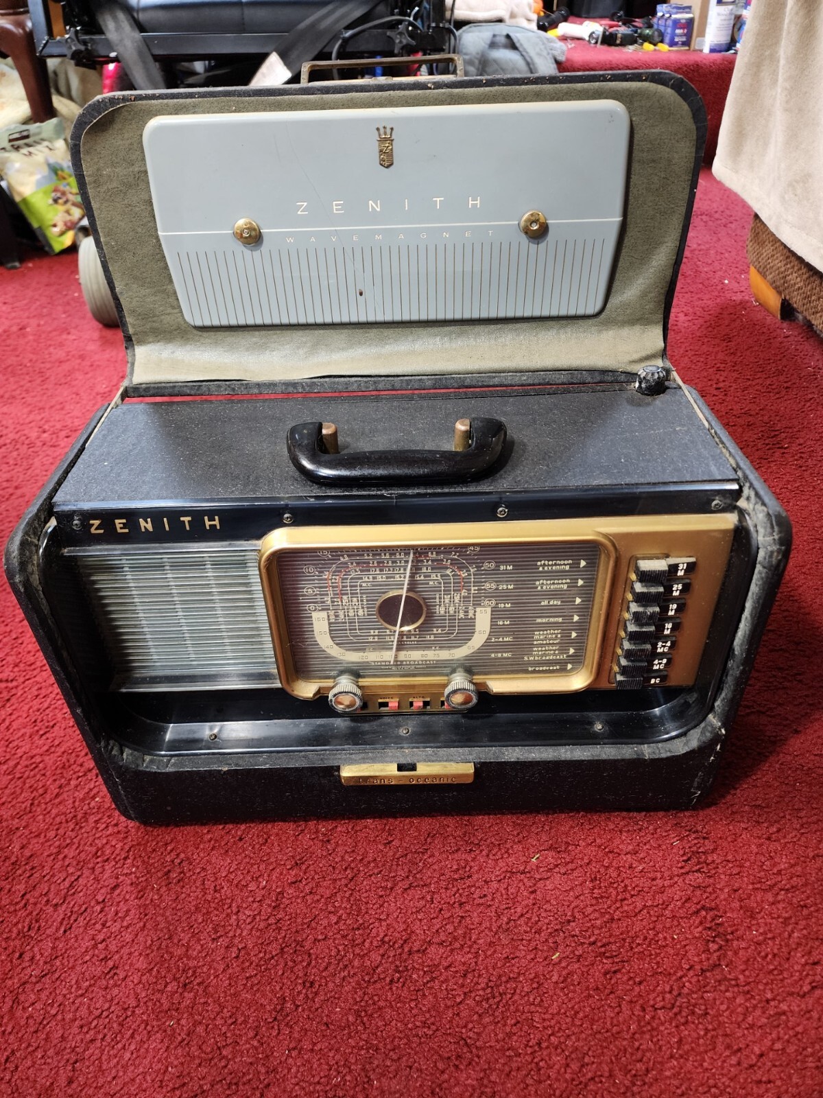 Trans-Oceanic radio