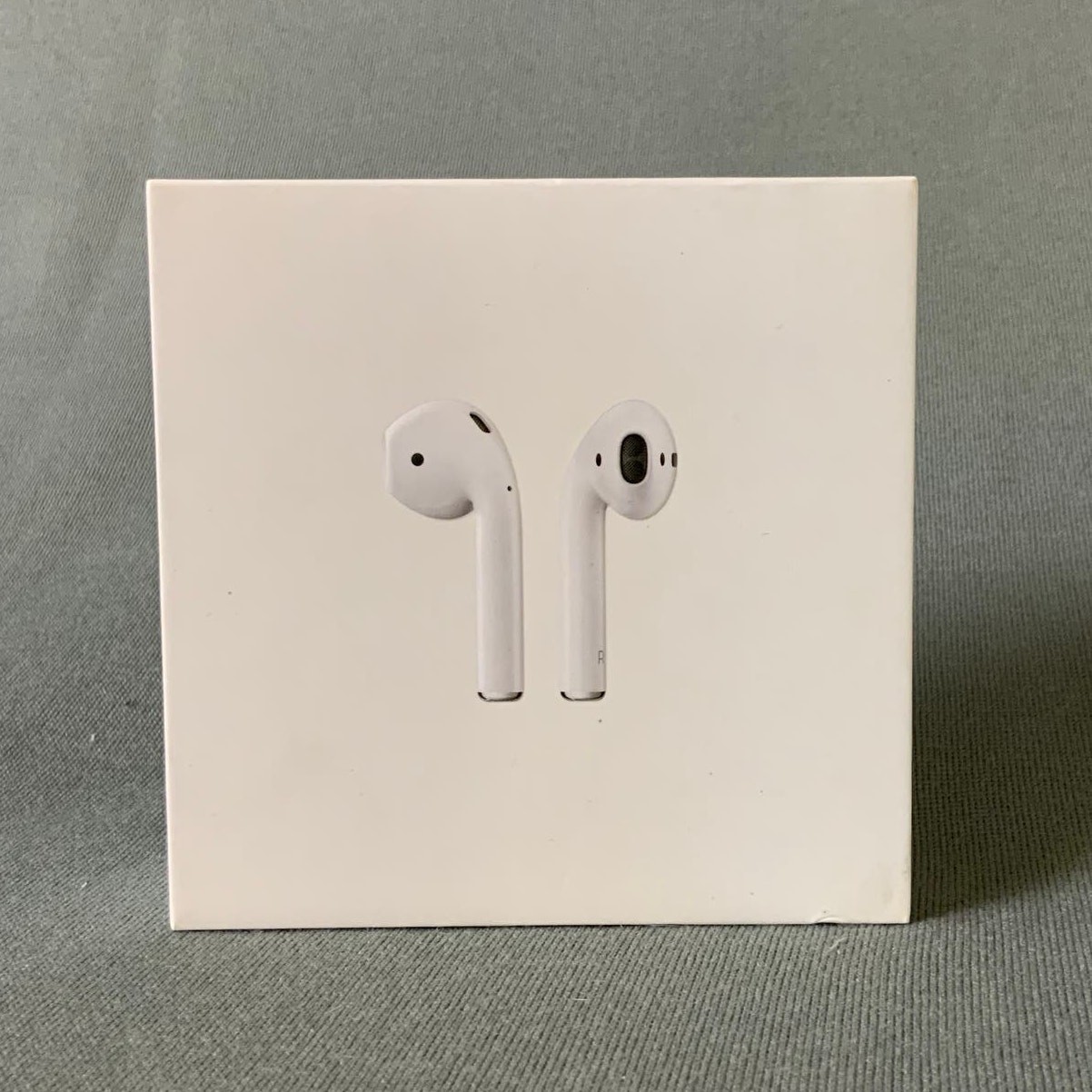 APPLE Airpods 2nd Gen. Original Box and Booklet Only