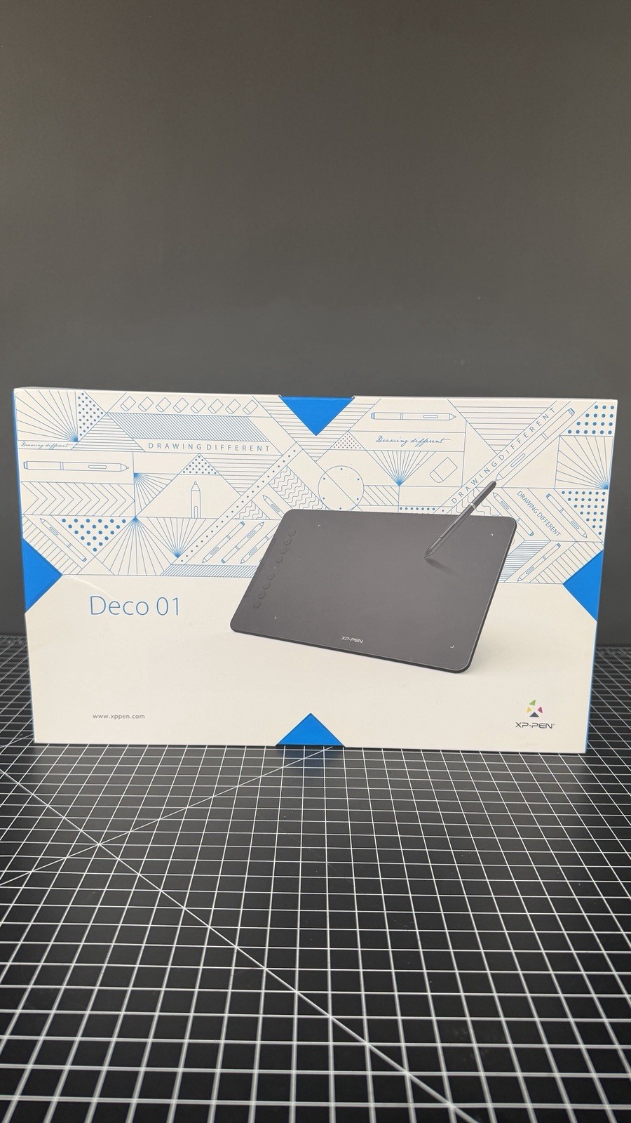 XP-Pen Deco 01 Graphics Drawing Tablet