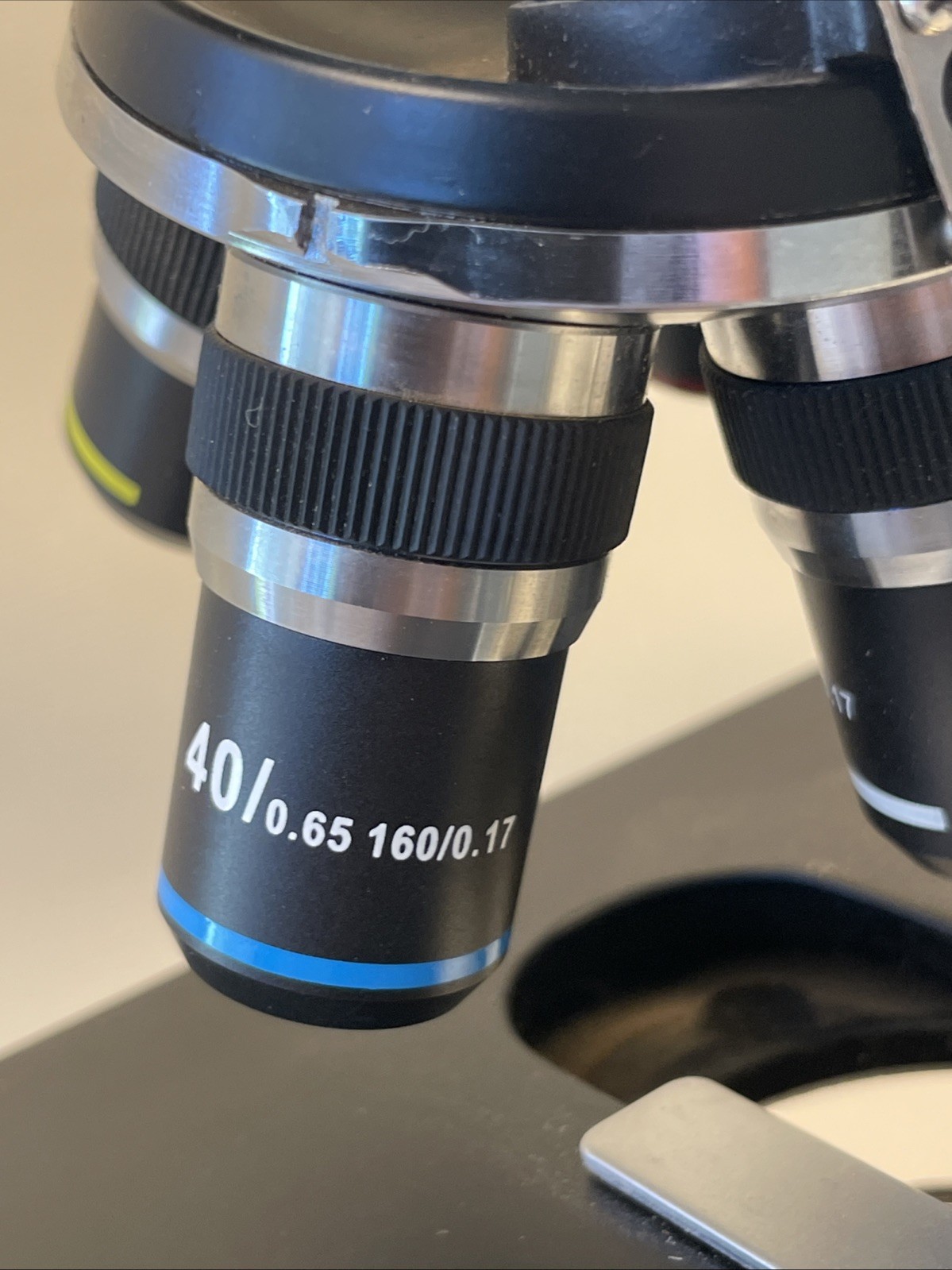 Omax M82E Compound Lighted Microscope No Eye Pieces