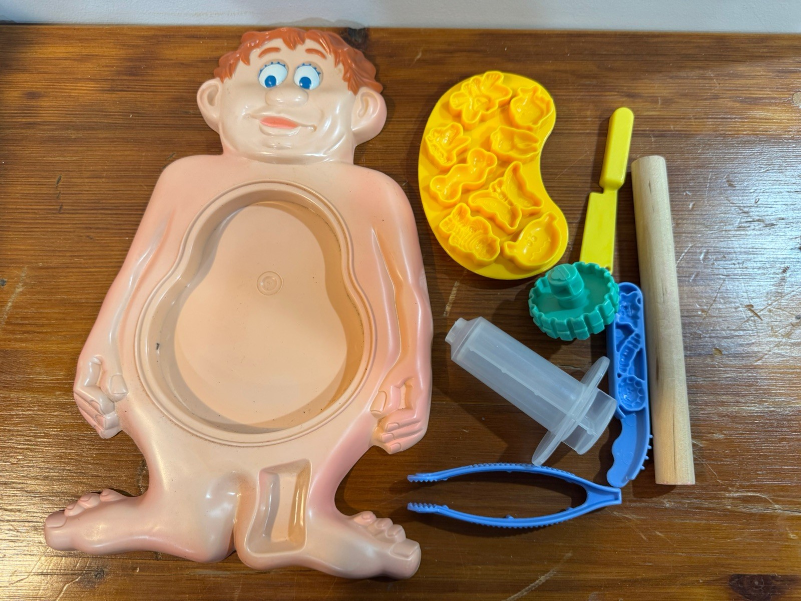 Vintage Play-Doh Fix Me Up Doc Playset Please Read