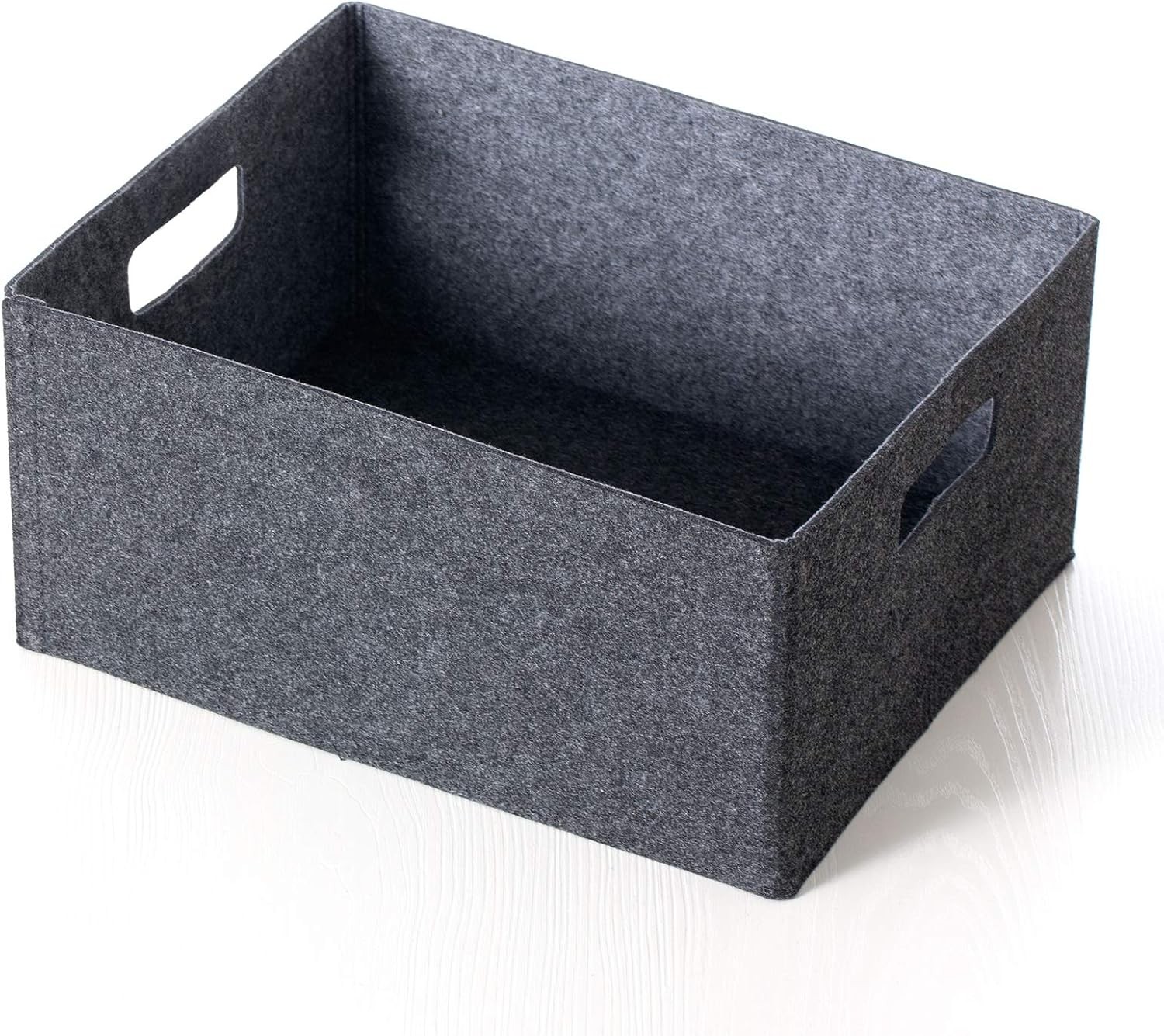 Self-supporting collapsible felt storage basket in darkgrey for storaging and