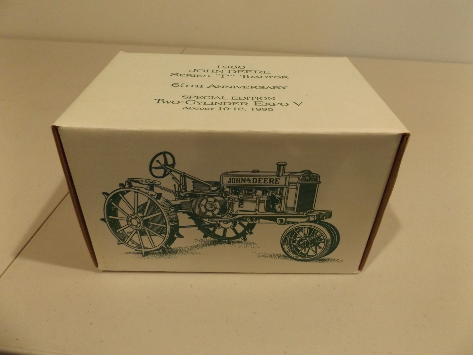 JOHN  DEERE  "P"  S.E.  2-CYLINDER  CLUB  TRACTOR, EXPO V,  1995, #5794
