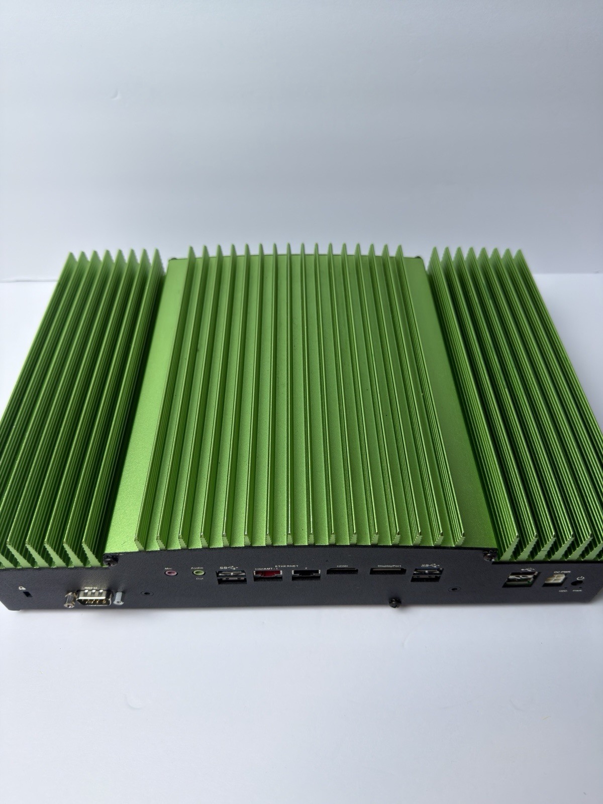 NCR N3000 Site Controller Multifunction Server (1657) Tested Turns On *NO CORDS*