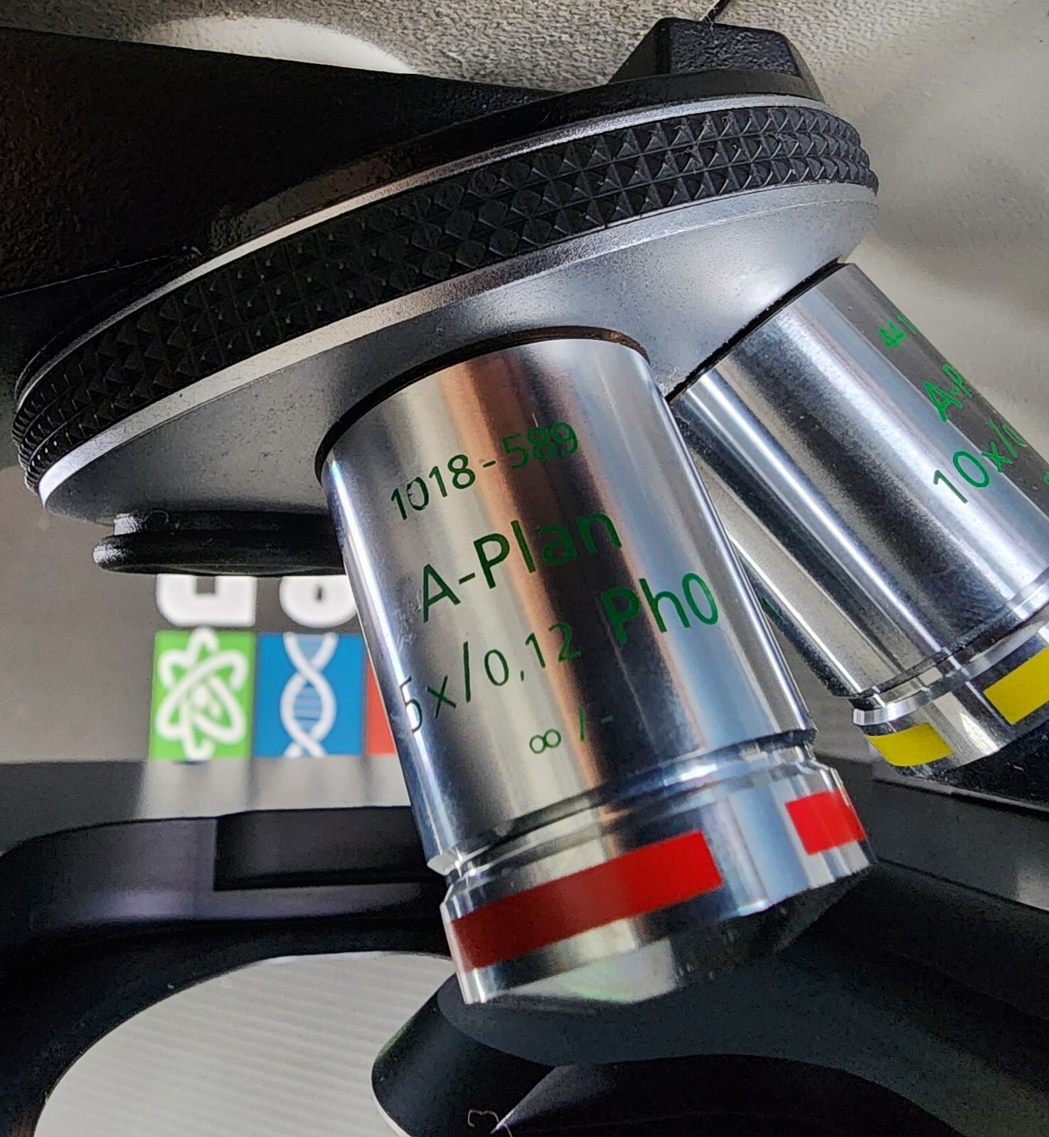 Carl Zeiss AXIOVERT 25 Phase Contrast Reverse Microscope With 2 Objectives