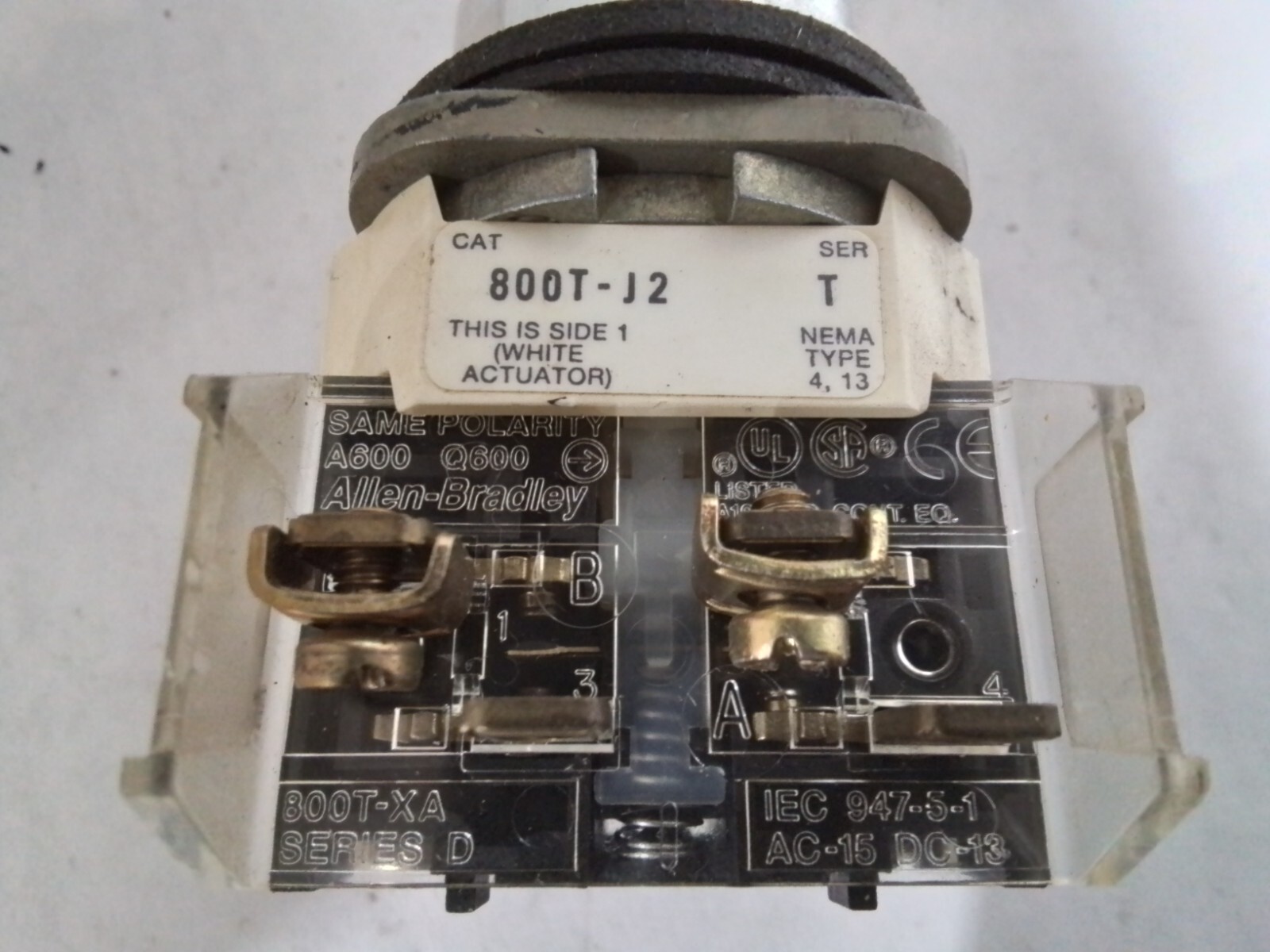Allen Bradley 800T-J2 Ser T Selector Switch (SP363)