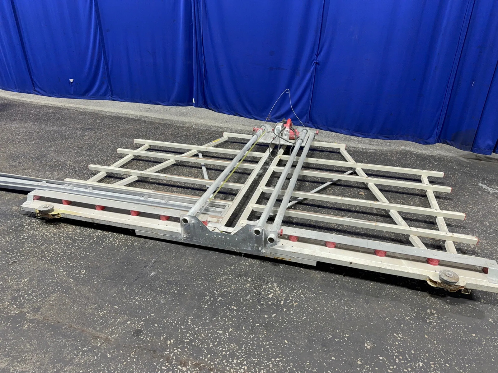 MILWAUKEE PANEL SAW 6410