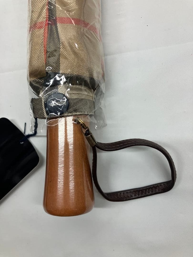 BURBERRY Folding Umbrella 58cm in Box 24404