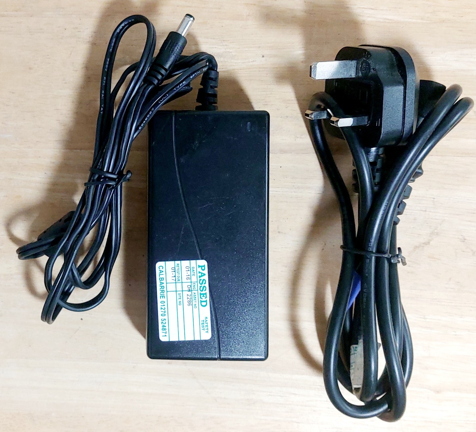 Genuine Genee Vision 6100 Digital Processing Visualiser 12v Power Supply