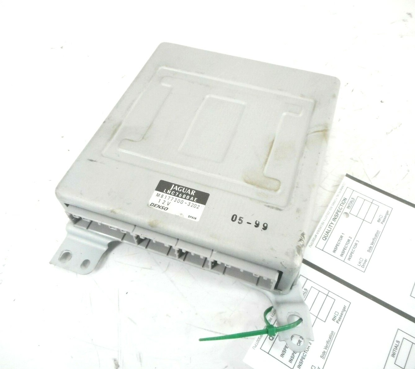 98-03 Jaguar XJ8 Climate Temperature Control Module Unit OEM