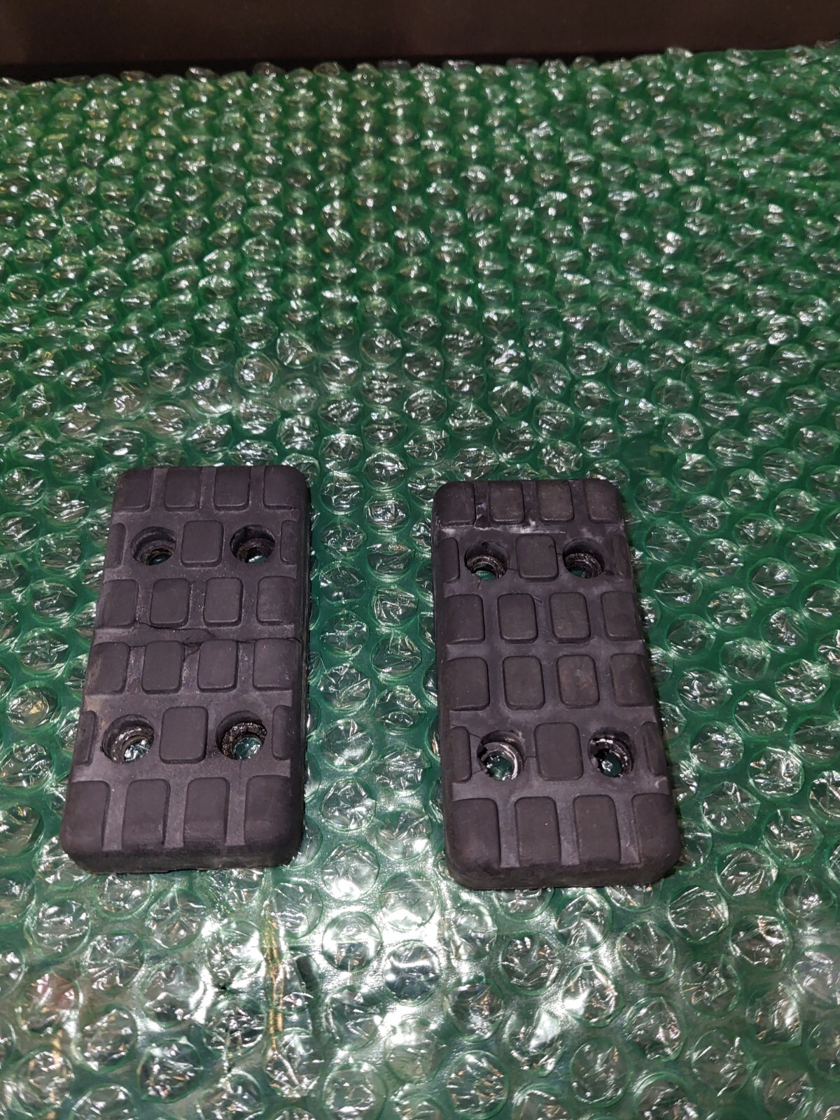 Sports Art 8003 Front Support Block (Or Rubber Feet) (122C)