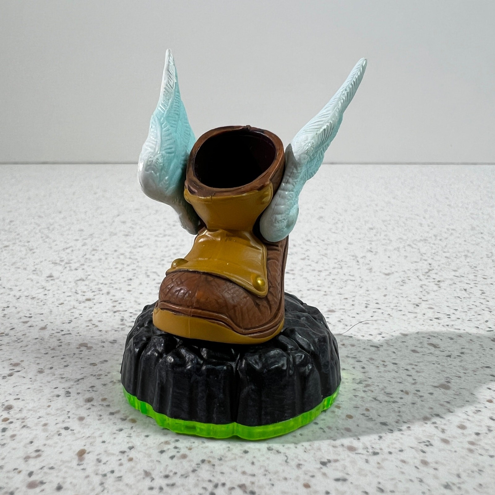 2011 Activision Skylanders Spyro's Adventure Magic Item Winged Boot Green Base