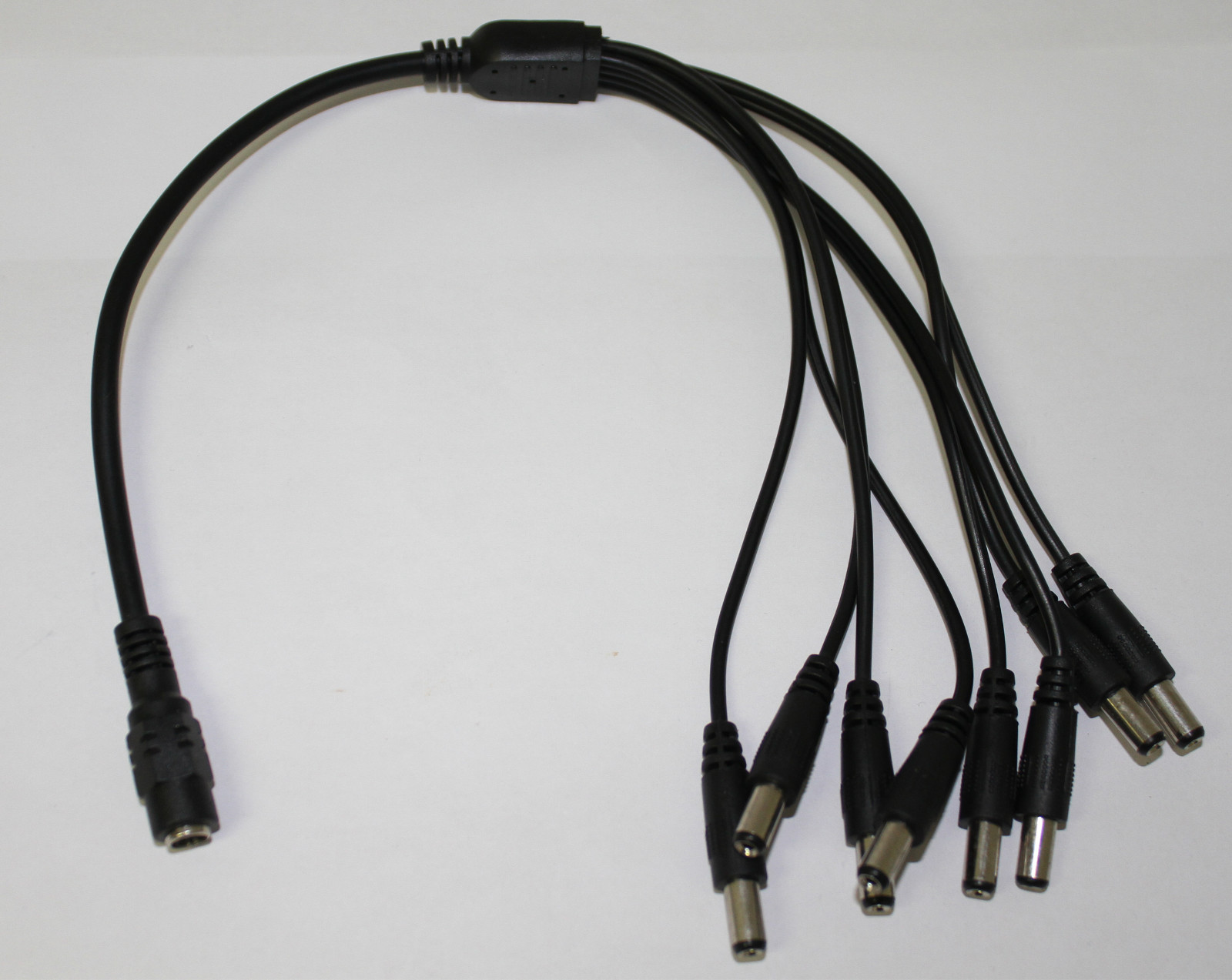2 pcs DC 1 to 8 Power Splitter Cable Cord For CCTV Camera, 1 Female to 8 Male