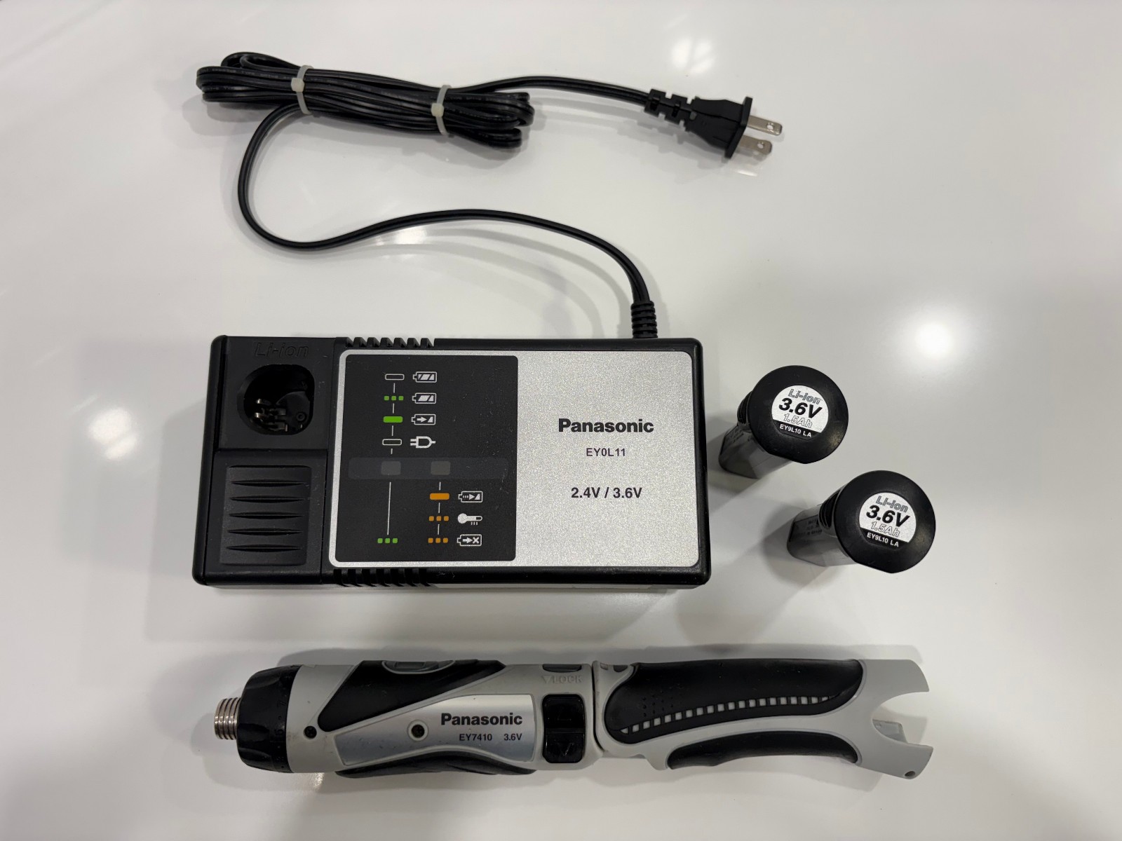 Panasonic Screwdriver Kit - EY7410LA2S
