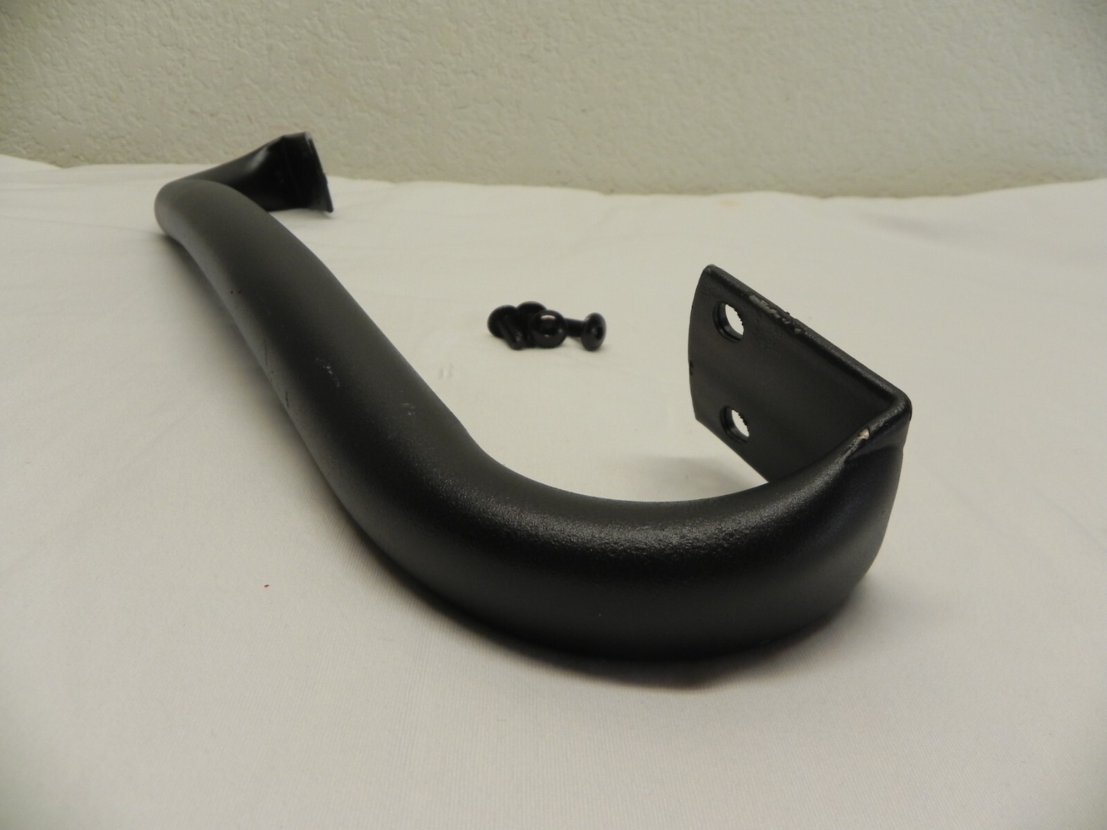 Snap-On Roll Cab Side Handle w/4 Bolts 17'' Long Black (Fits Multiple Units)