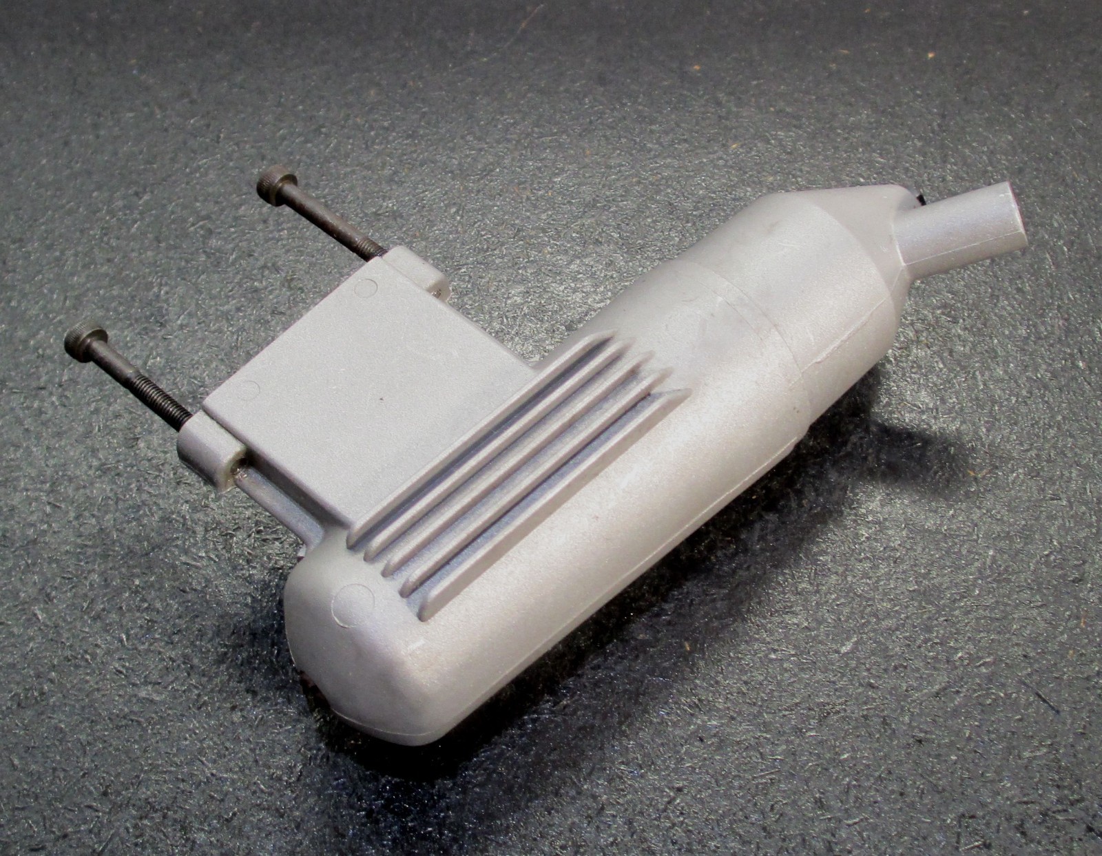 O.S. MAX-25FX 4.07cc 2-Stroke Glow Engine Includes muffler; used for RC airplane