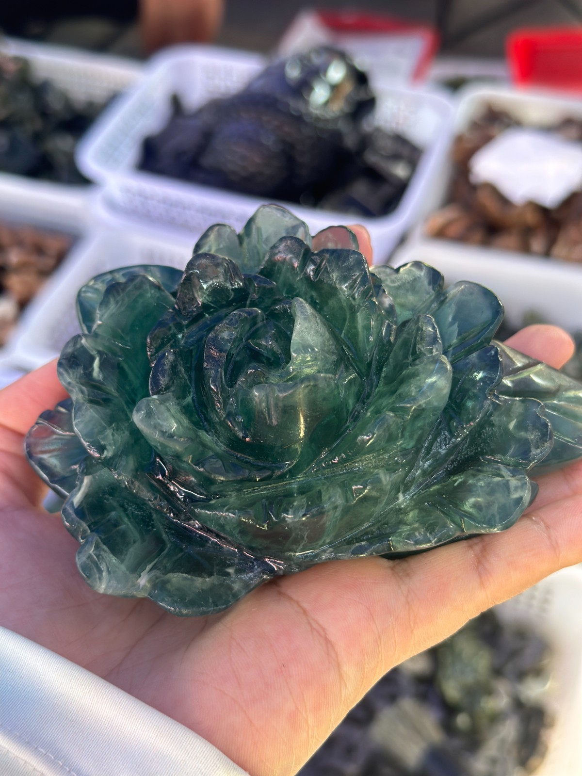 1pc Natural green fluorite Quartz Carved peony flower Crystal Reiki healing gift