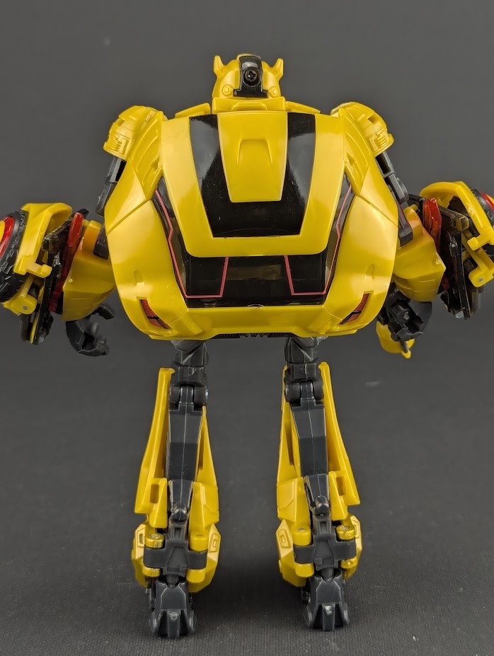 Transformers Generations Cybertronian Bumblebee complete Hasbro WFC Deluxe