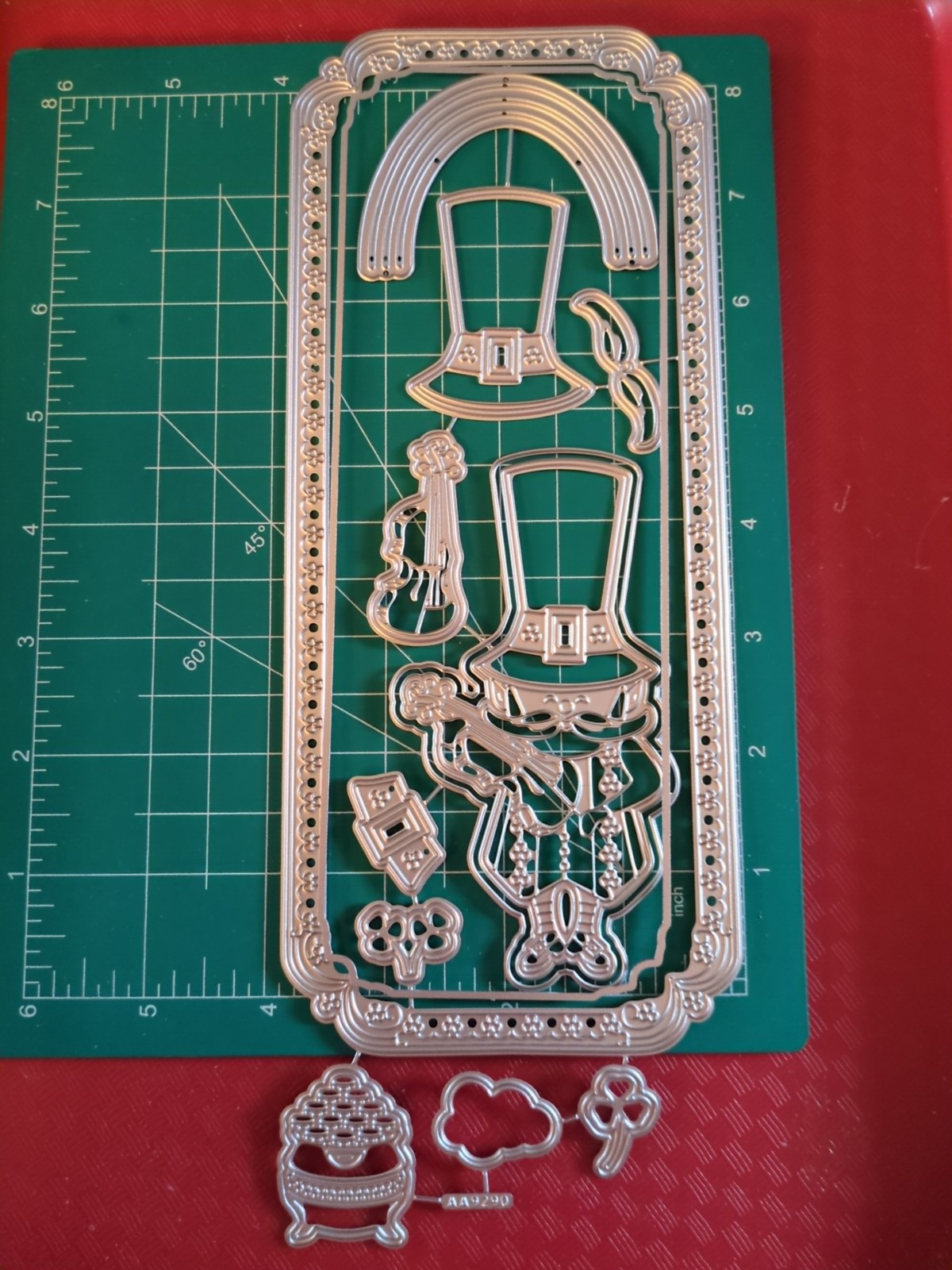 Metal Die Cut Tool Set 4 Sizzix St Patrick's Day Leprechaun Gold Clover Rainbow