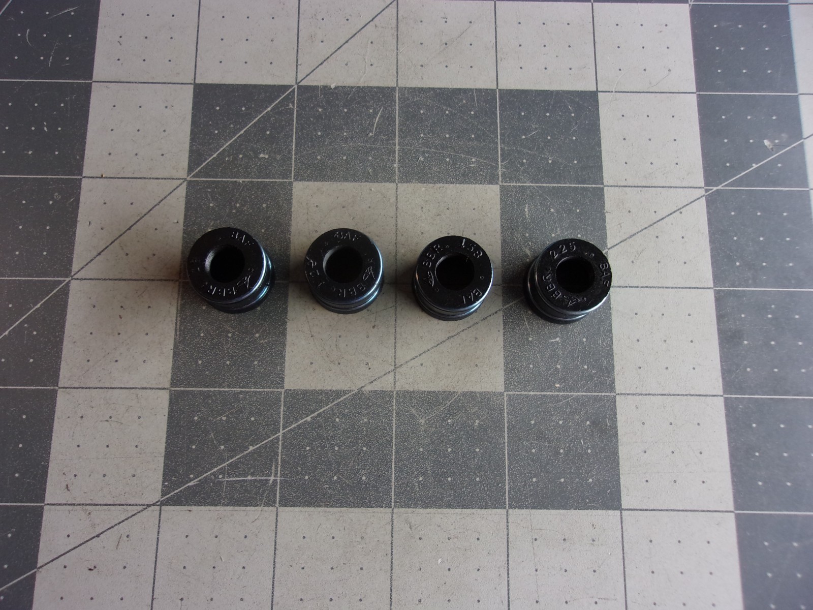 Clevite 216-1067 (4) Valve Stem Seals '86-'91 Ford L4 153CI 2.5L