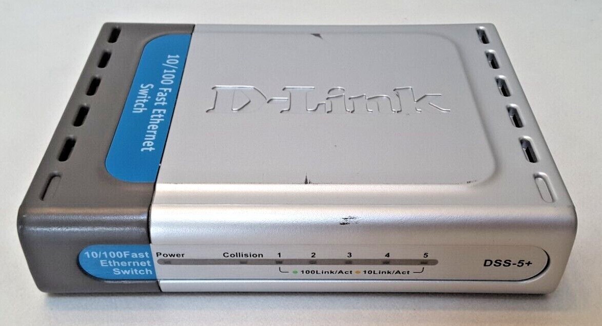 D-Link DSS 5 Plus, Ethernet Switch, DSS-5+ - 5 Ports, w/ AC Adapter, Free Ship