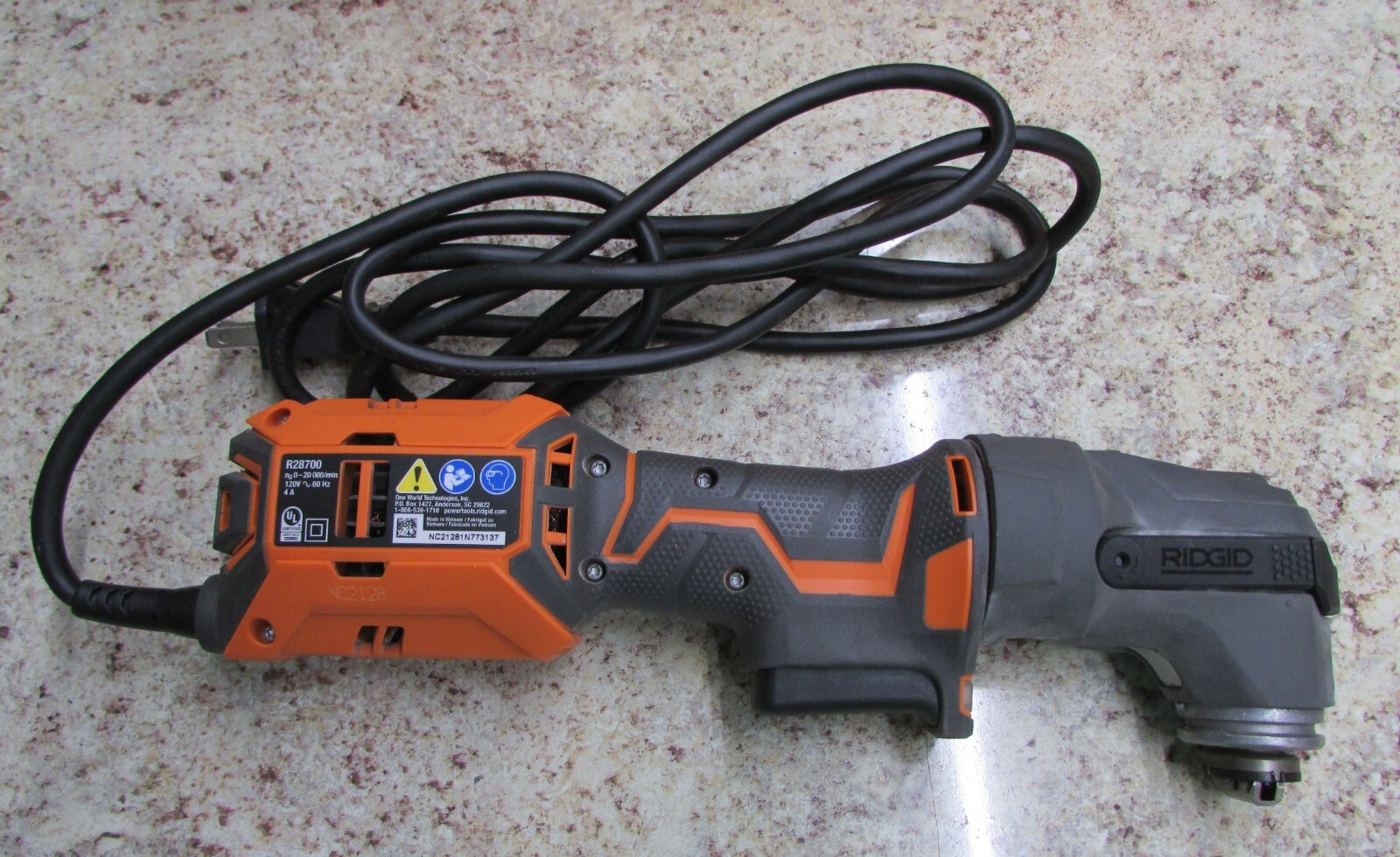 R28700 RIDGID 4 Amp Corded Oscillating Multi-Tool With Soft Case