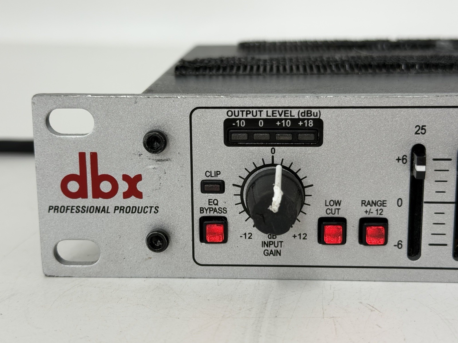 DBX 215S Dual Channel 15-Band Graphics Equalizer with Power Cable - Tested