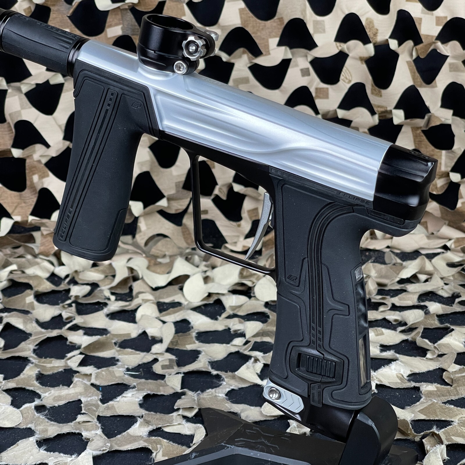 NEW Planet Eclipse Geo R5 Paintball Gun - Light Trooper (Silver/Black)