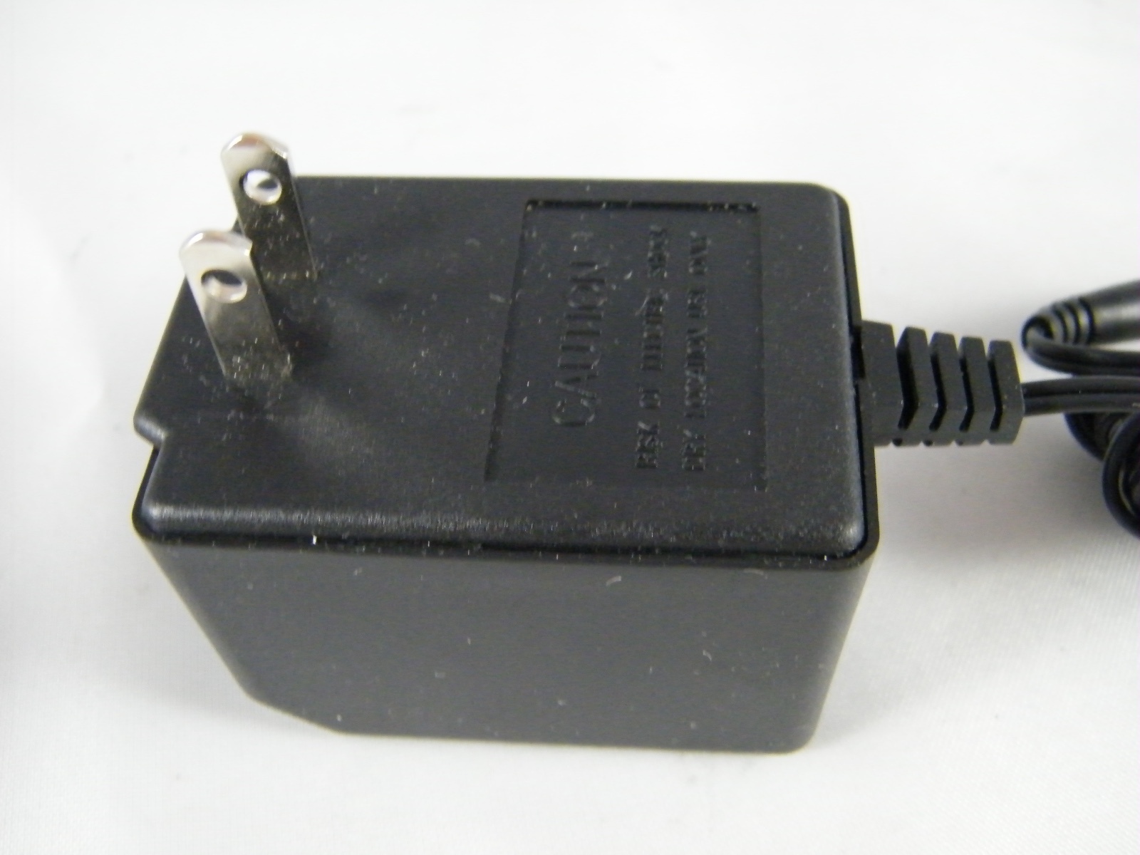 (1) NEW EVER GLOW CLASS 2 TRANSFORMER AC ADAPTOR 12 VAC OUTPUT MODEL # ACU120080