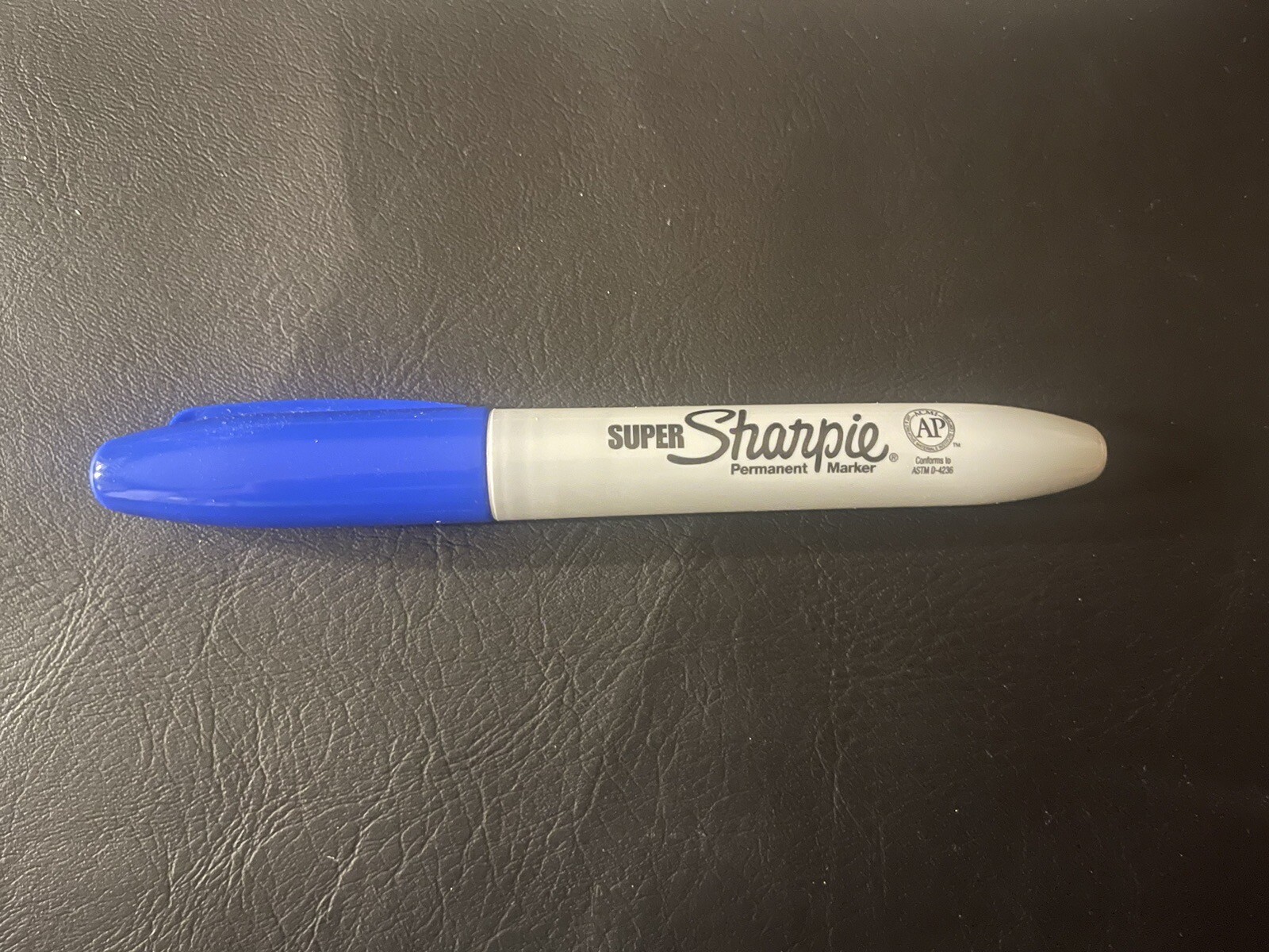 Blue SUPER Sharpie - discontinued - BRAND NEW UNUSED marker