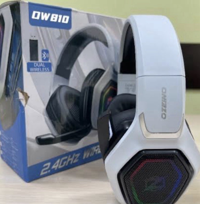 Ozeino OW810 Dual Wireless Gaming Headset Bluetooth 2.4GHz Over-Ear Boom Mic